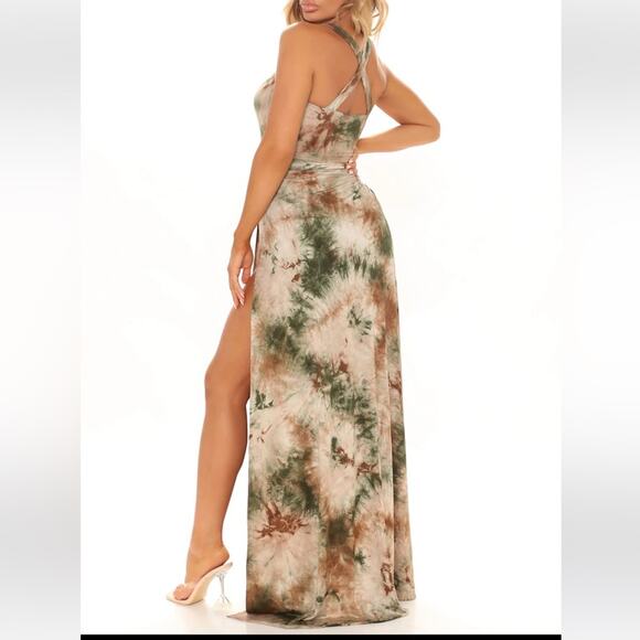 Fashion nova remember me tie dye maxi NWT size LARGE - Picture 4 of 5